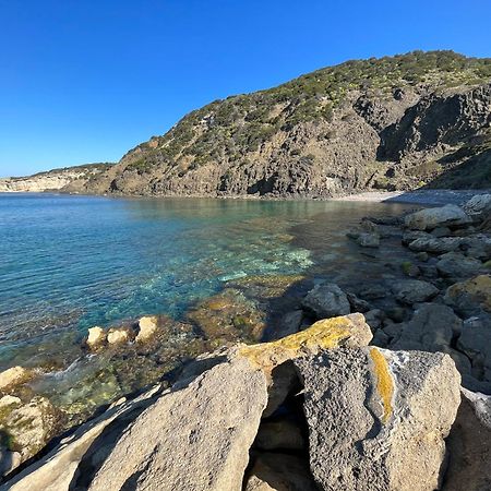 أربوس Turismo Rurale La Miniera Fiorita المظهر الخارجي الصورة